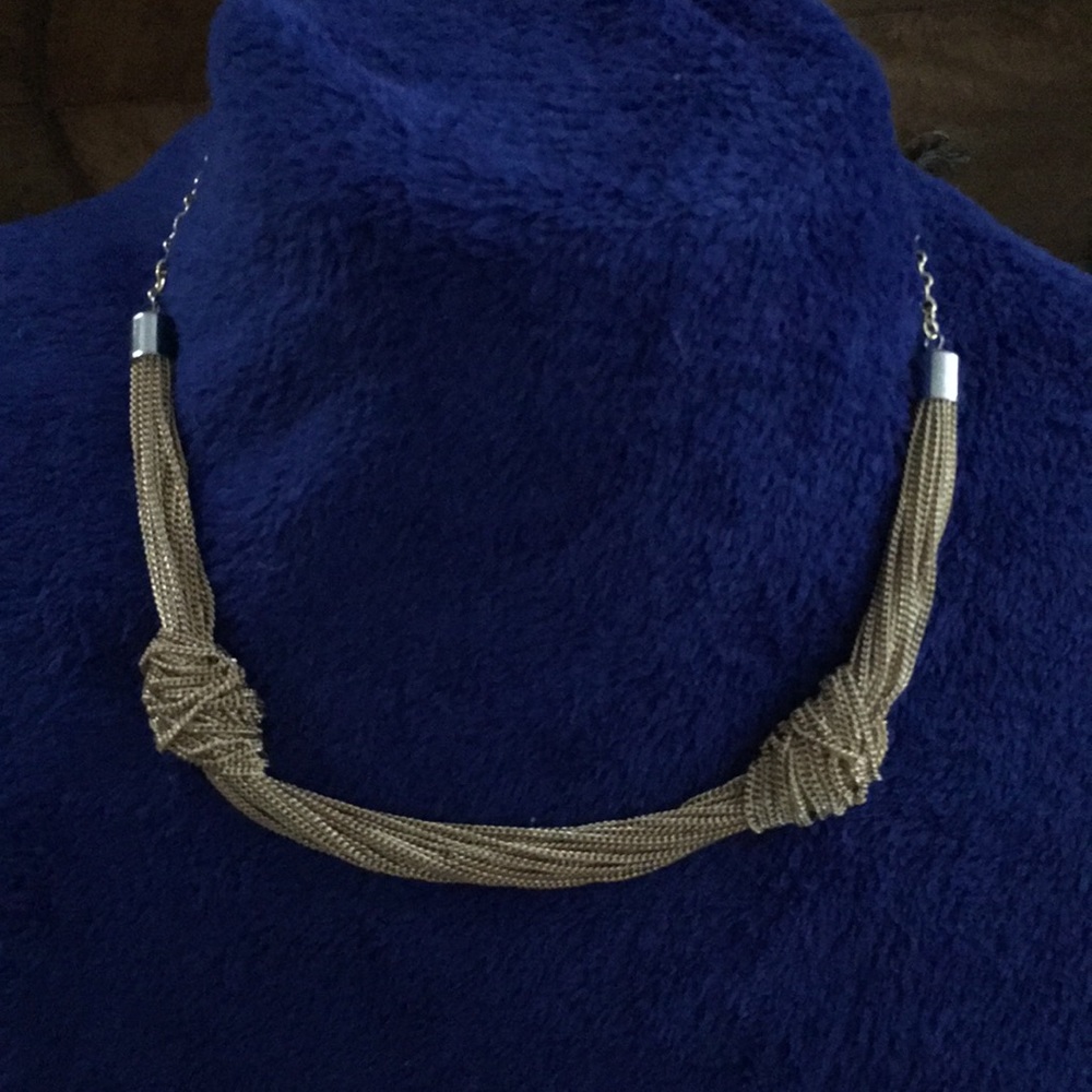 Ettika chain rope choker w/ knots. Adjustable.